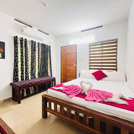 Mundro Garden Homestay Mundrothuruth Екстериор снимка