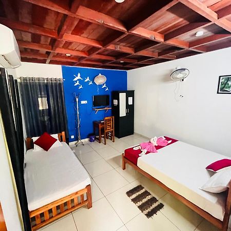 Mundro Garden Homestay Mundrothuruth Екстериор снимка
