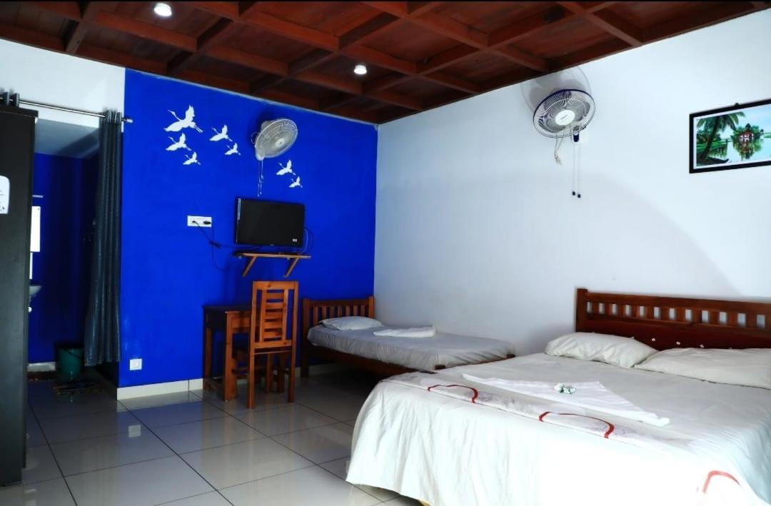 Mundro Garden Homestay Mundrothuruth Екстериор снимка
