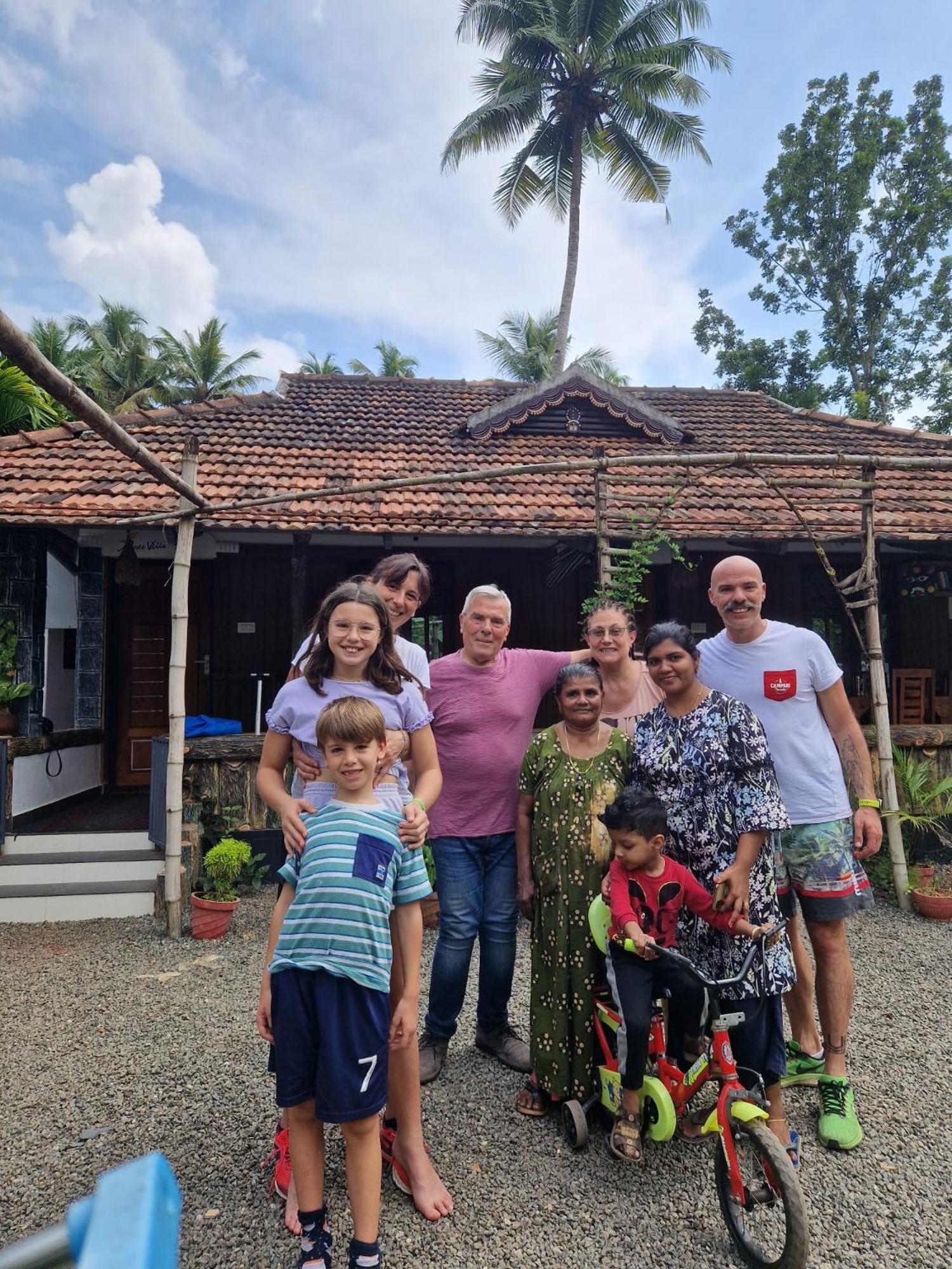 Mundro Garden Homestay Mundrothuruth Екстериор снимка