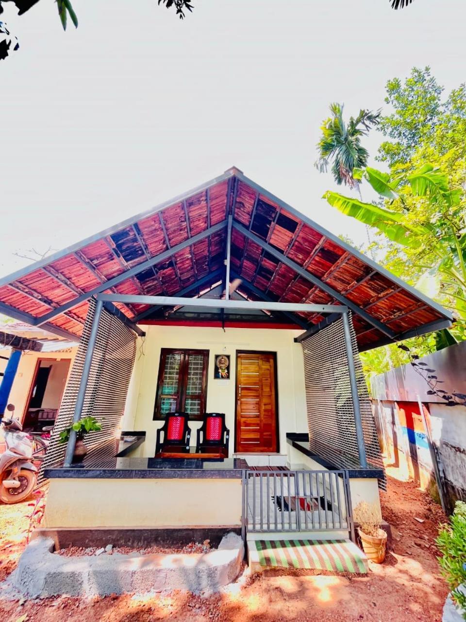Mundro Garden Homestay Mundrothuruth Екстериор снимка