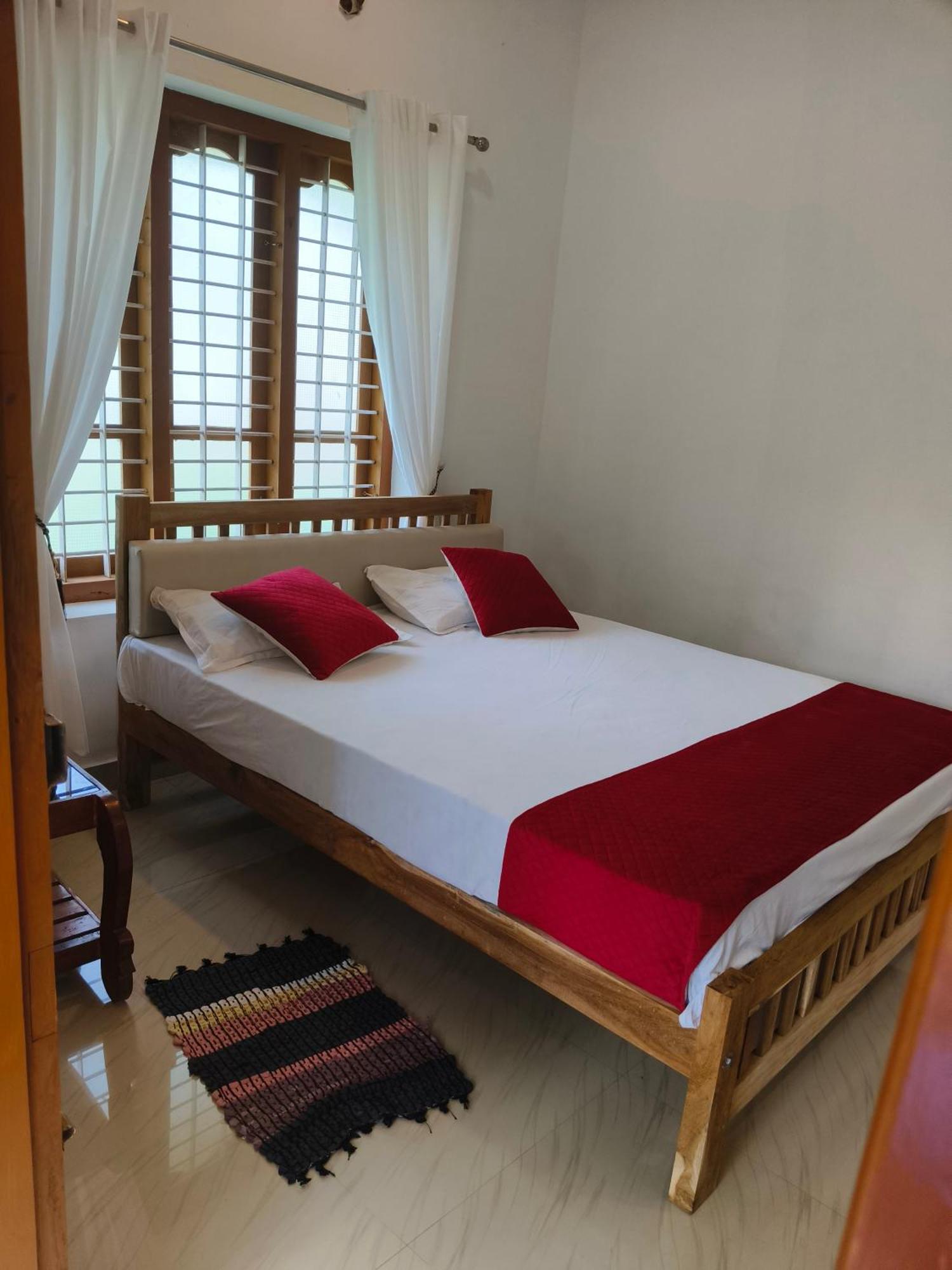 Mundro Garden Homestay Mundrothuruth Екстериор снимка