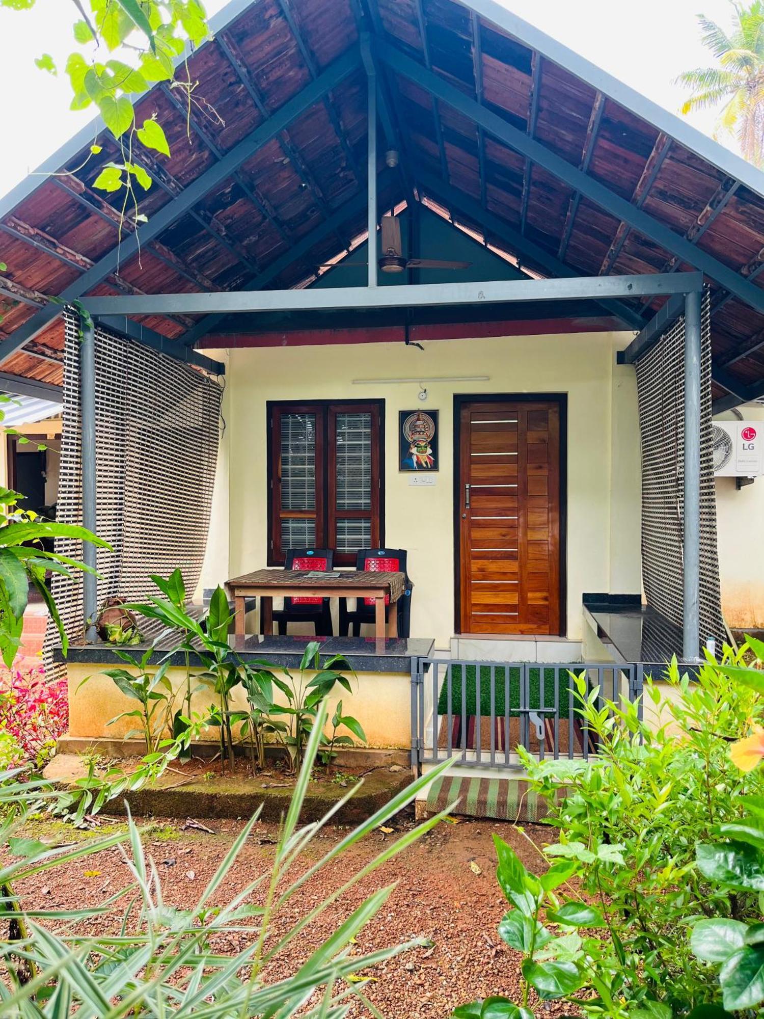 Mundro Garden Homestay Mundrothuruth Екстериор снимка