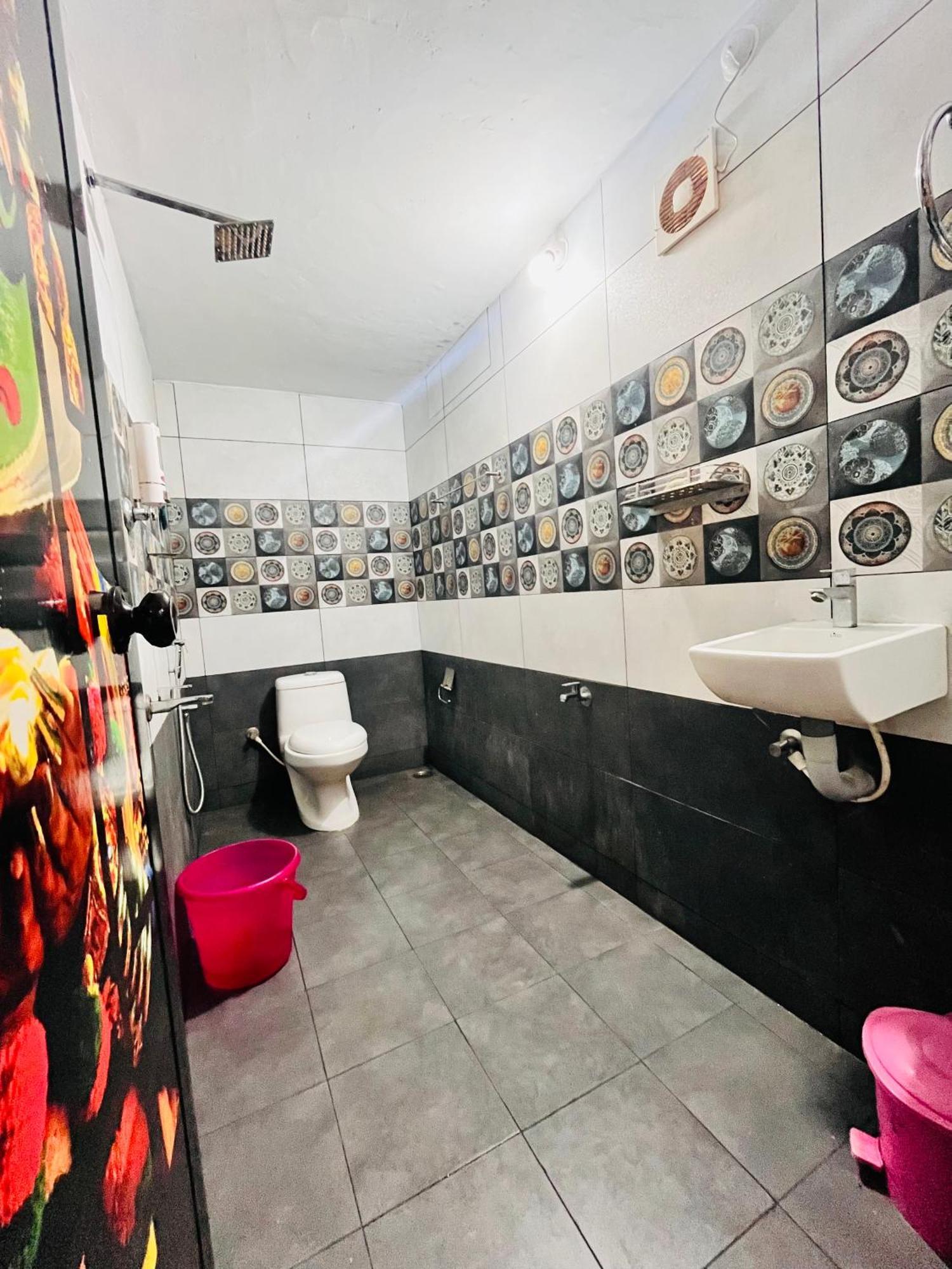 Mundro Garden Homestay Mundrothuruth Екстериор снимка